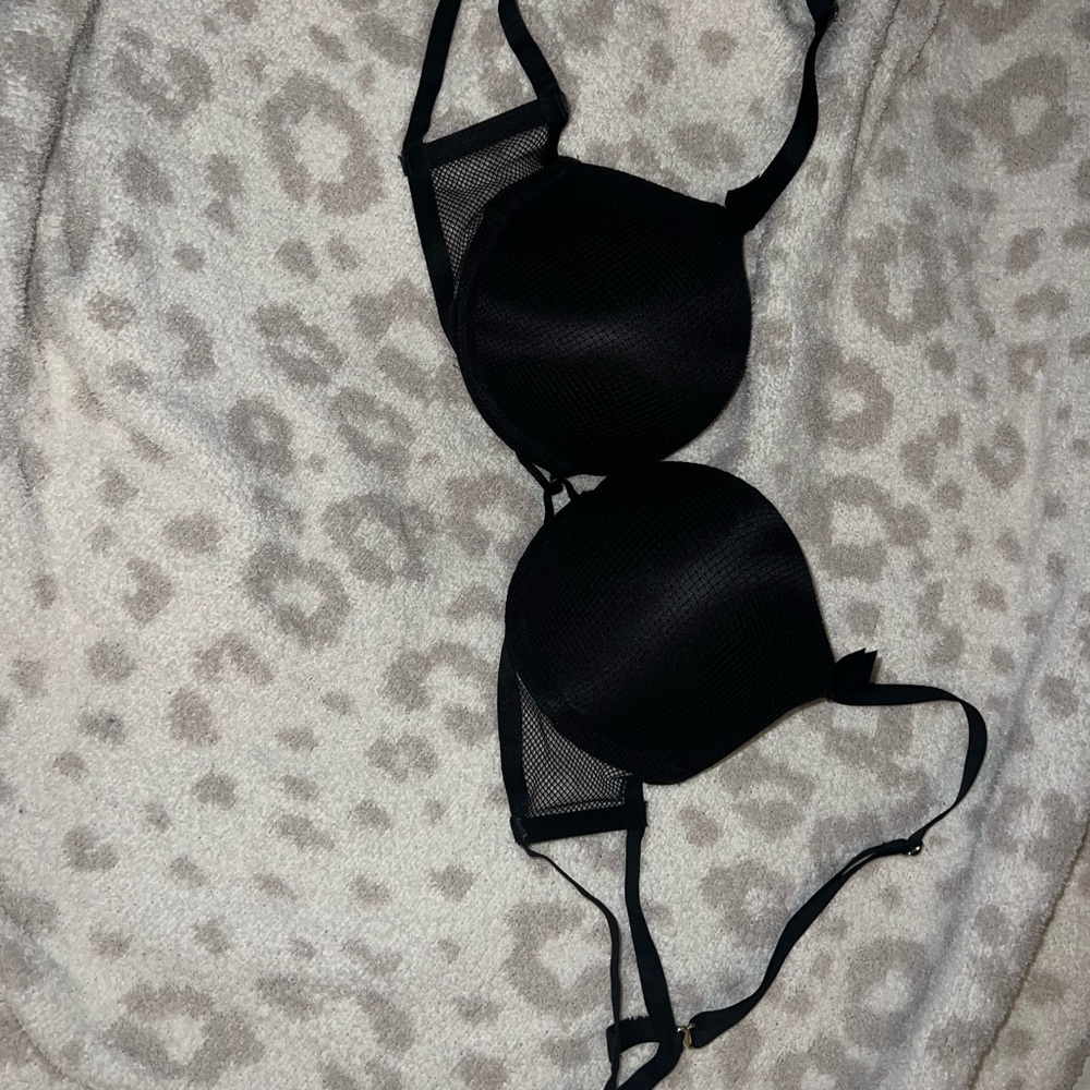 Victoria's Secret Black Bombshell Bra 🖤